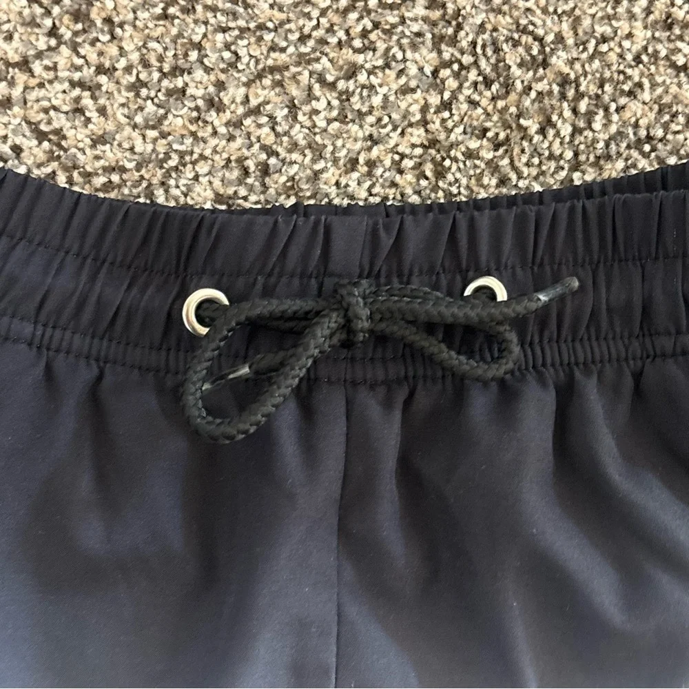 Kids Gradient Swim Trunks in Gray and Black W/ Drawstring and pockets Size 4-5